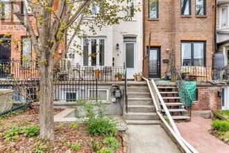 Building Photo - 35 St Clarens Ave