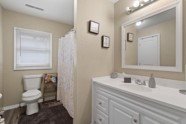 Foto del edificio - Charming 3 Bedroom Home Near Columbia College