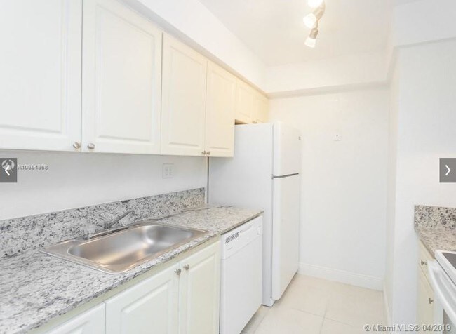 Foto del edificio - 9006 SW 97th Ave