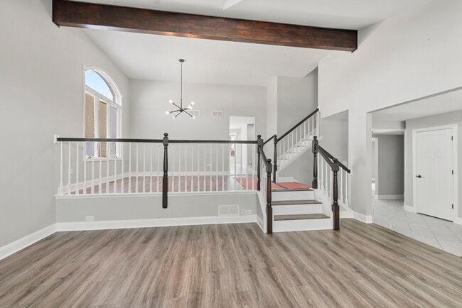 Building Photo - 790 Eastwind Dr