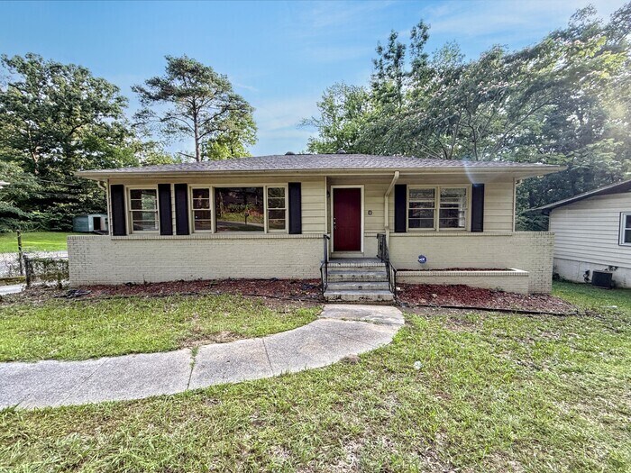 Foto principal - 1317 5 Mile Rd