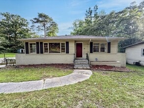 Building Photo - 1317 5 Mile Rd