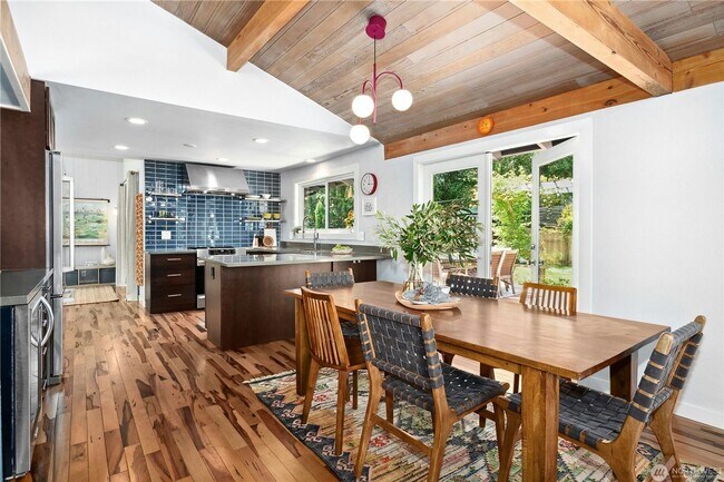 Foto del edificio - Bainbridge Island Home for Rent