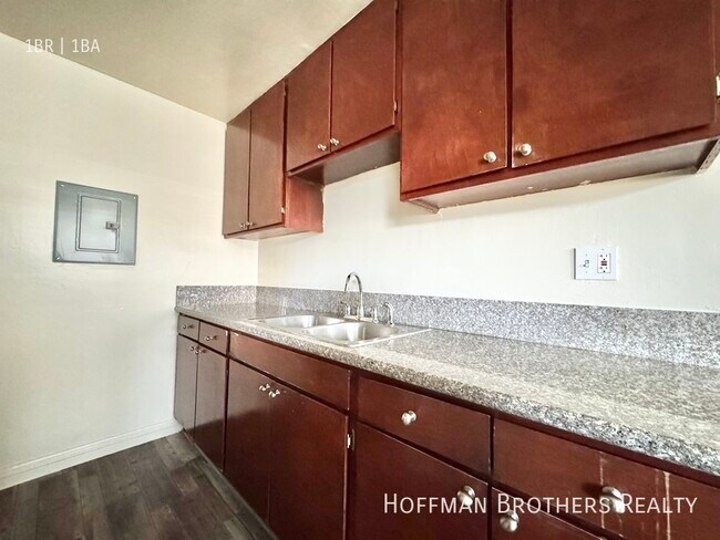 Foto del edificio - 20339 Saticoy St