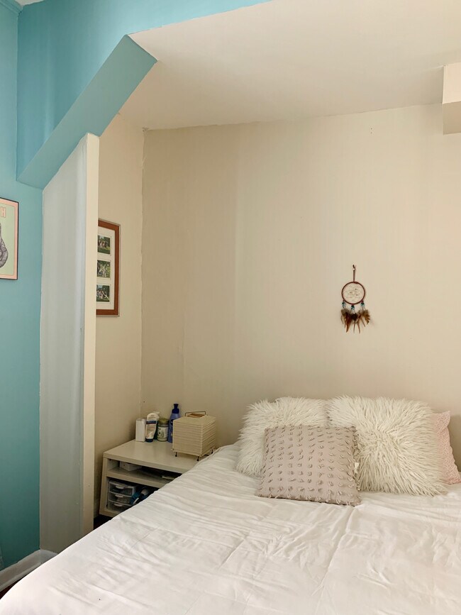 Foto del edificio - 409 N Cayuga St