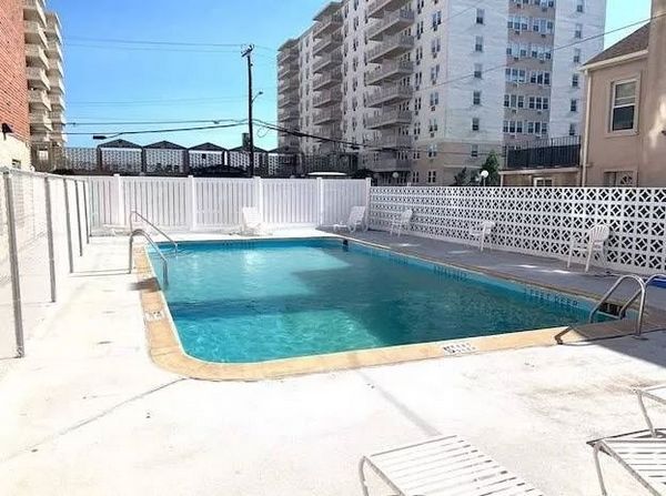 Interior Photo - Plaza East Apartments