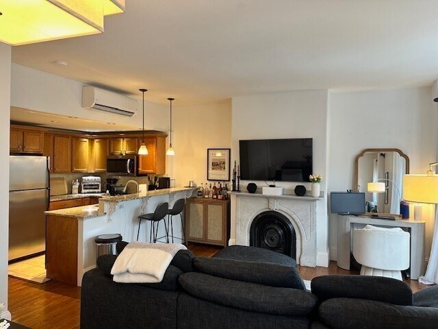 Foto del edificio - 191 Warren Ave