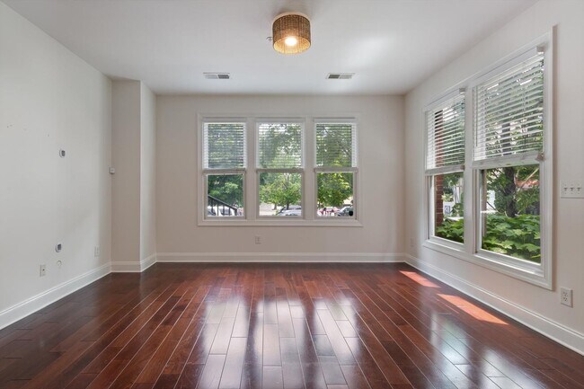 Foto del edificio - Germantown Modern Living!
