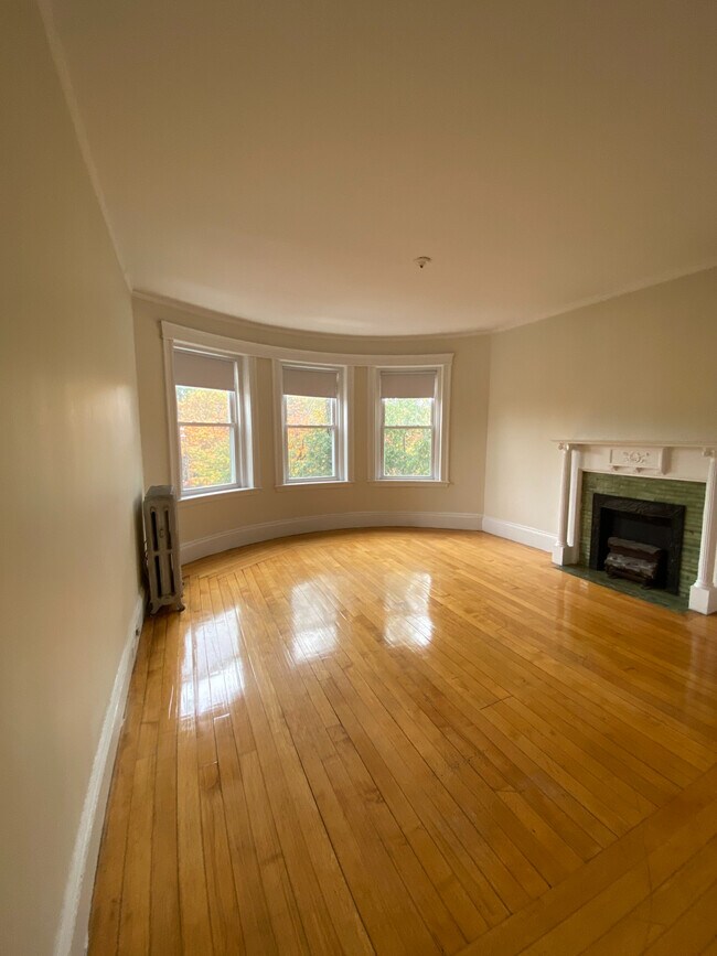 Foto del edificio - 1768 Beacon St