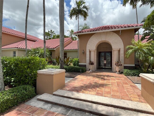 Foto del edificio - 2061 Renaissance Blvd