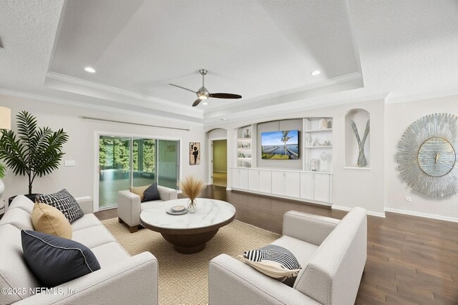 Foto del edificio - 2719 Chapman Oak Dr