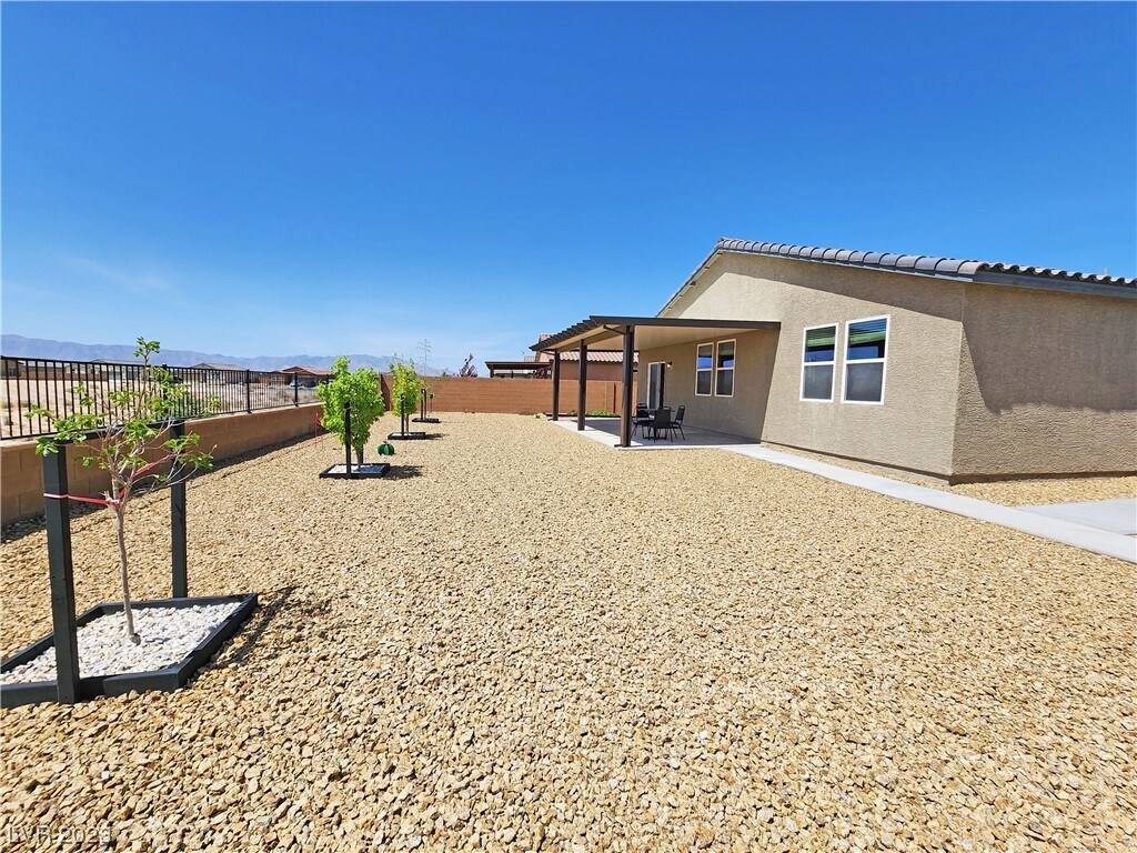 3575 E Wallowa Dr, Pahrump, NV 89061 House for Rent in Pahrump, NV