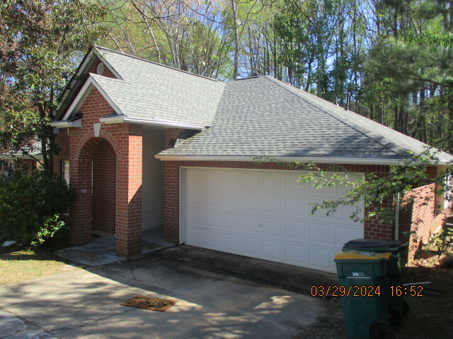 Foto del edificio - 4955 Tanners Spring Dr