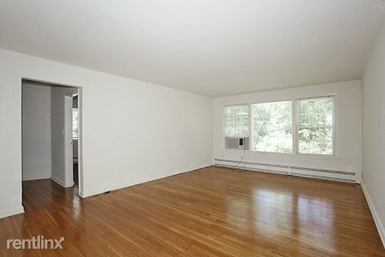 Building Photo - 88 Woodland Rd