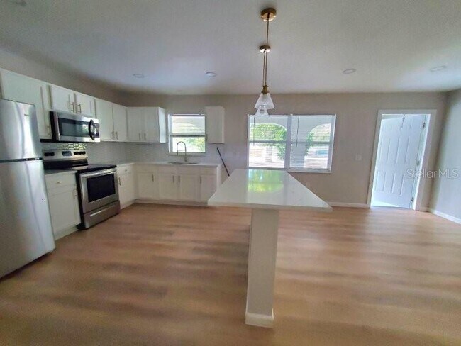 Foto del edificio - 4387 Jackson St