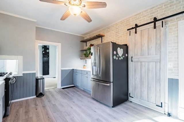 Building Photo - 802 S Fell Ave