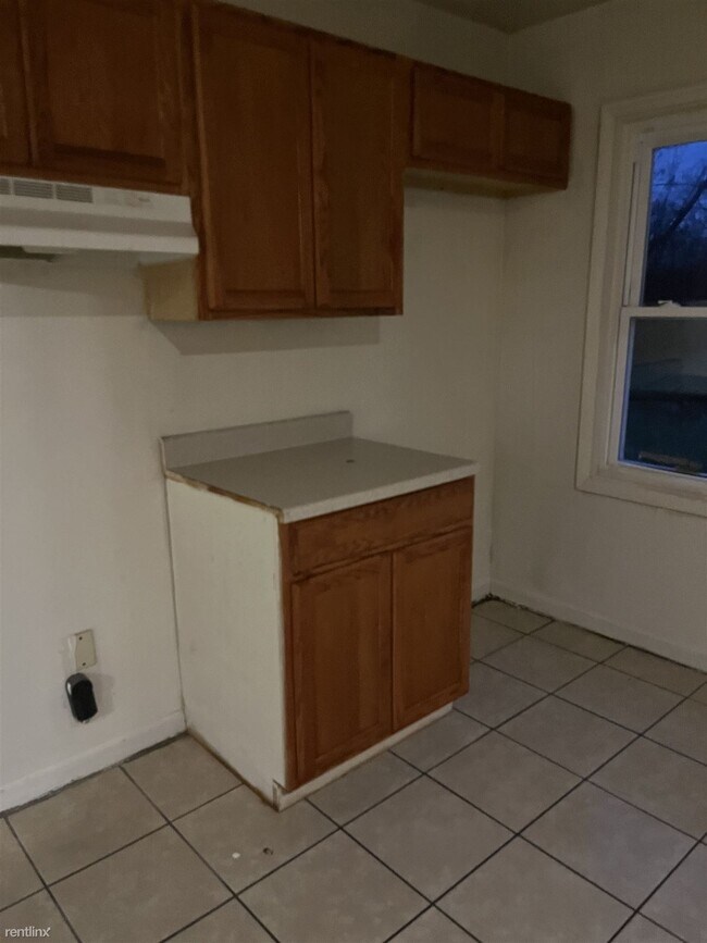 Foto del edificio - 3 br, 1 bath House - 5229 Rucks Road