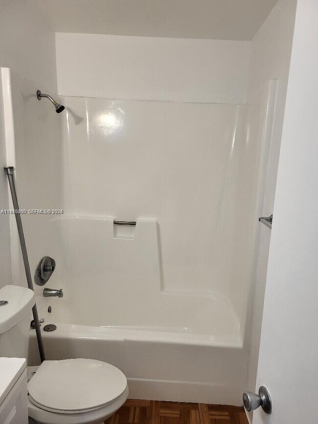 Foto del edificio - 5156 NE 6th Ave