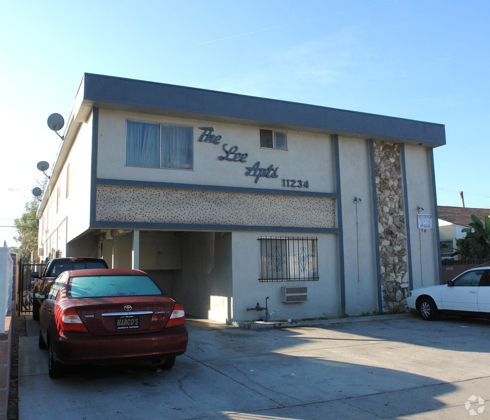 Building Photo - 11234 Emelita St