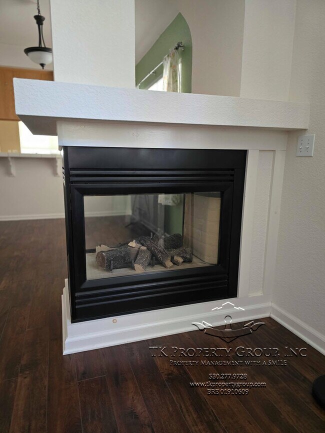 Foto del edificio - 127 Windsor Ln