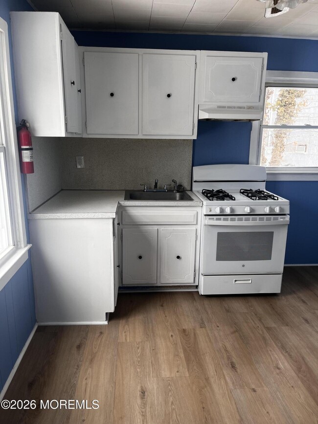 Building Photo - 1033 Atlantic City Blvd