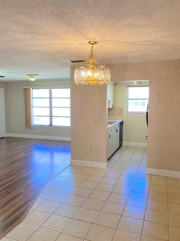 Foto del edificio - 5603 80th St N