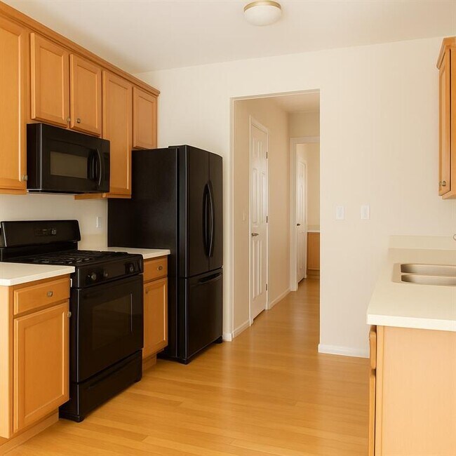 Foto del edificio - 1240 Grey Rock Way