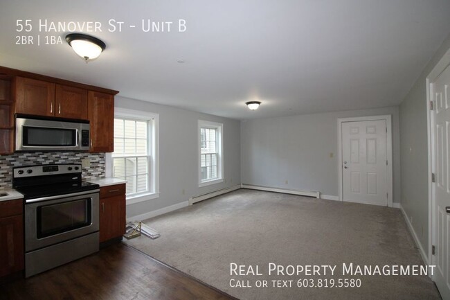 Building Photo - Available Now- 2 Bedroom Unit in Downtown ...