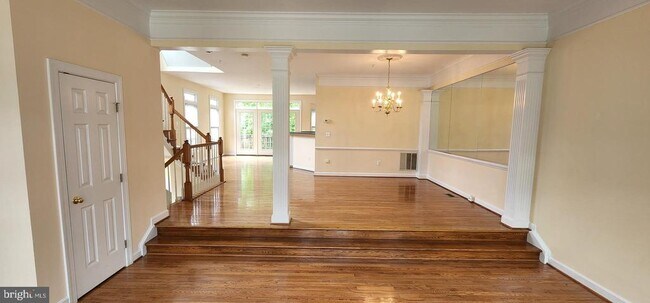 Building Photo - 8021 Kidwell Town Ct