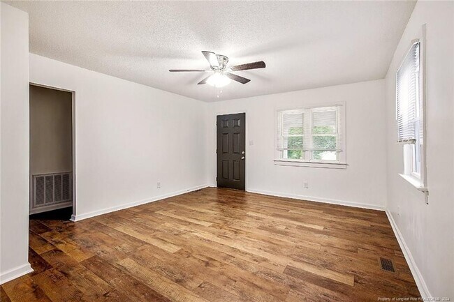 Foto del edificio - 10709 Ramsey St