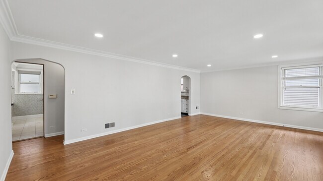 Foto del edificio - 893 S Poplar Ave