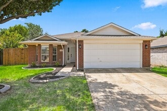 Building Photo - 3BR/2.0BA Single Family - Little Elm