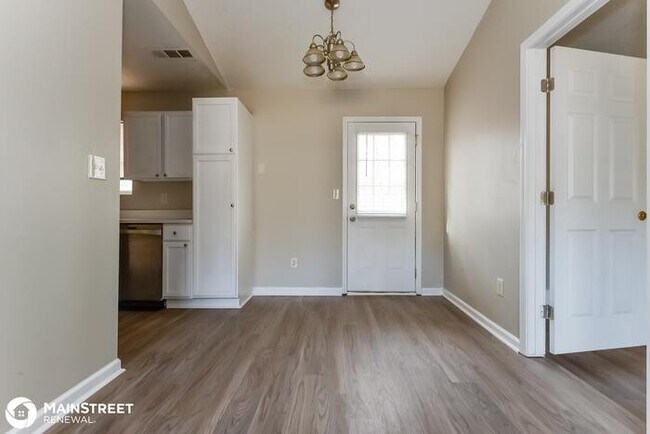 Foto del edificio - 138 Michelle Dr, McDonough, GA 30252