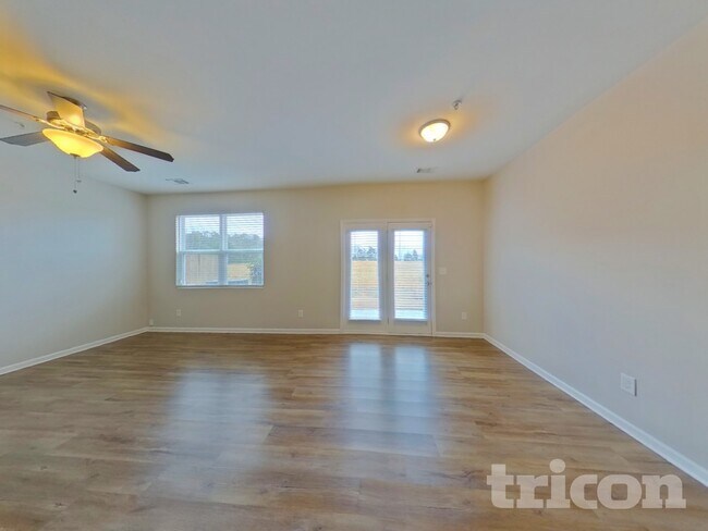 Foto del edificio - 11946 Fuller St