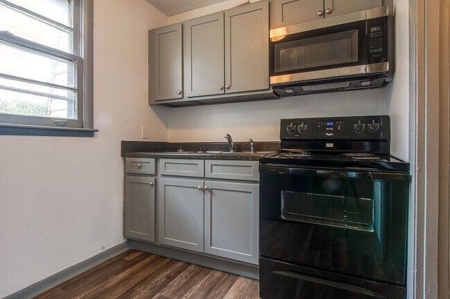 Foto del edificio - 1733 17th Ave N