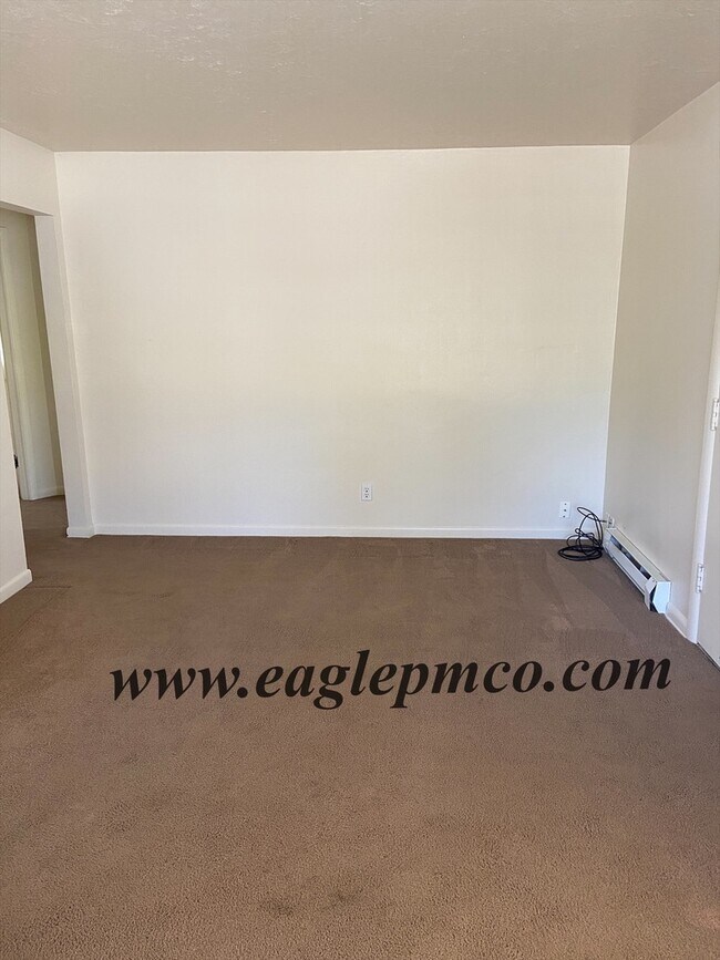 Foto del edificio - 6207 SE Harold St