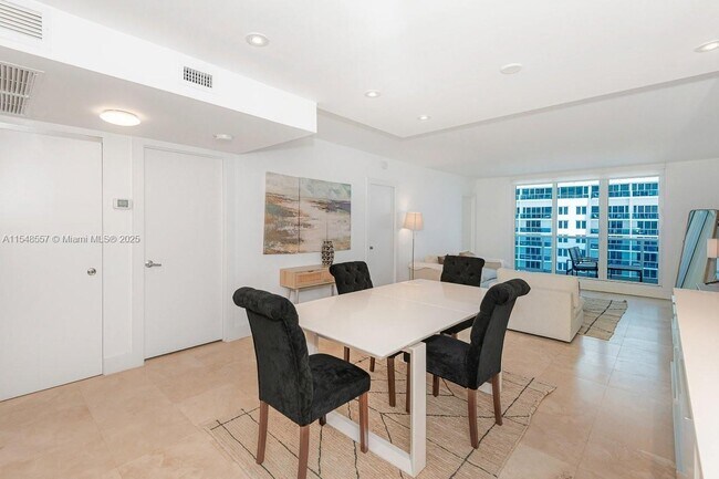 Foto del edificio - 2301 Collins Ave