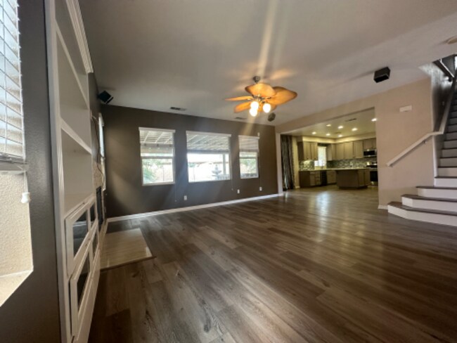 Foto del edificio - 3031 Peaceful Way