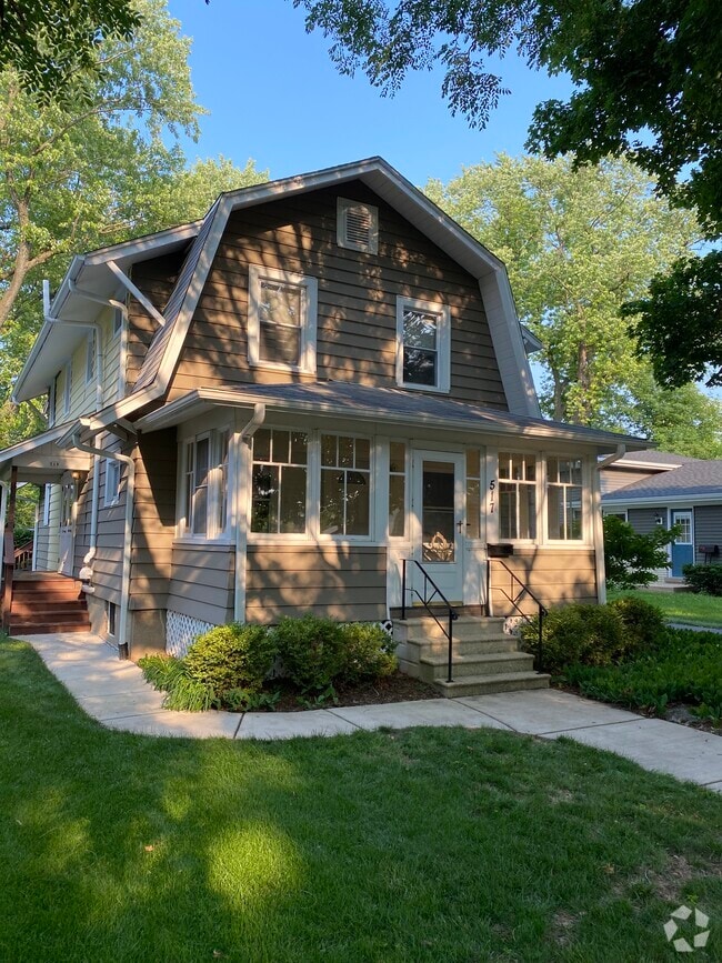 Building Photo - 517 Anderson Blvd