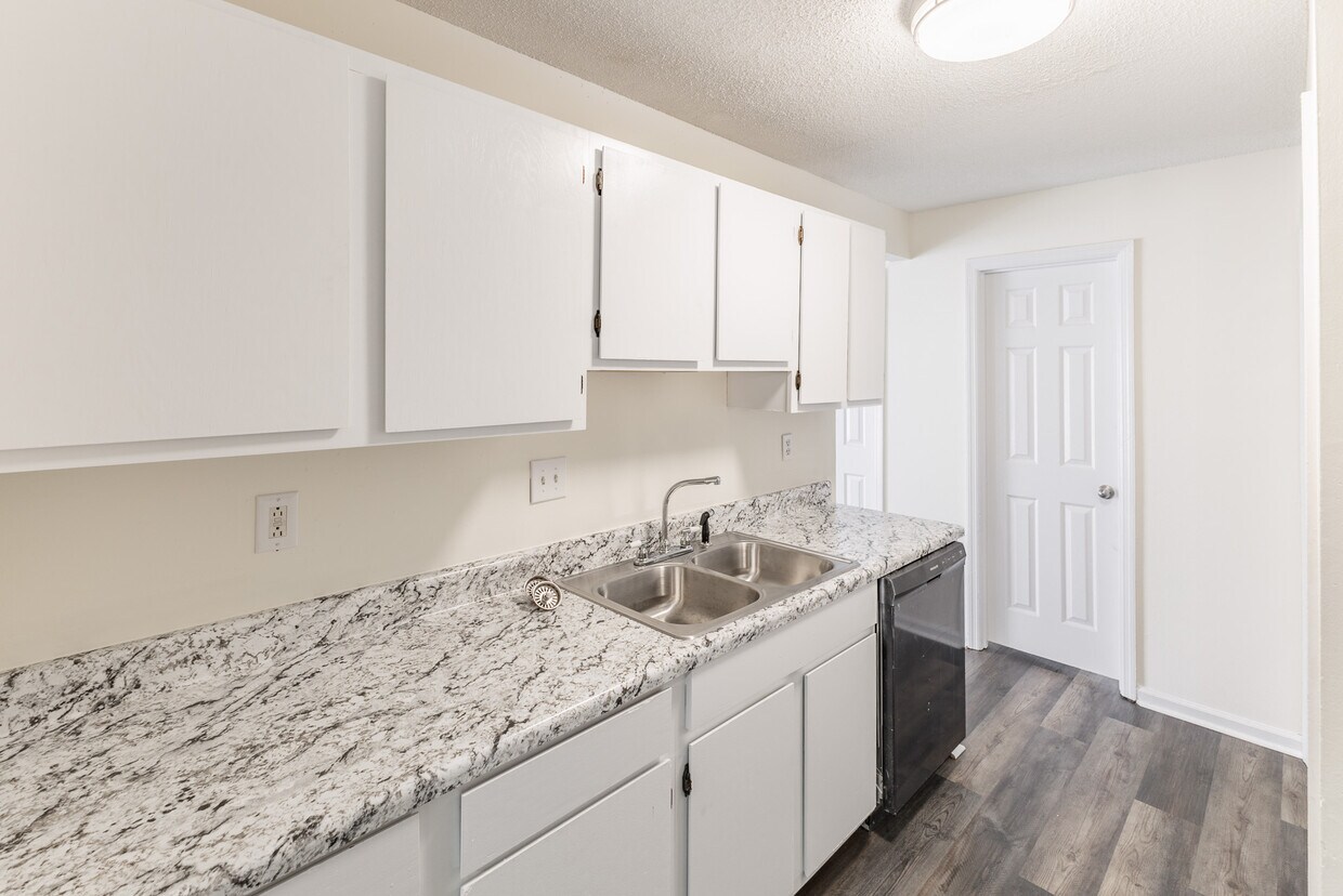 Foto principal - 1601 Sparkman Dr NW