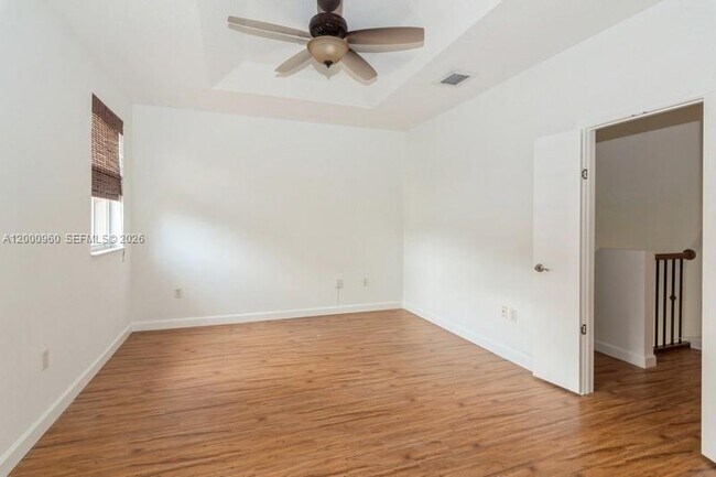 Foto del edificio - 10884 SW 89th St