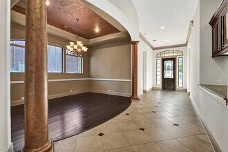 Building Photo - 6223 Duke Trail Ln