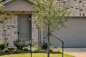 Building Photo - 14978 N Ascot Bend Cir
