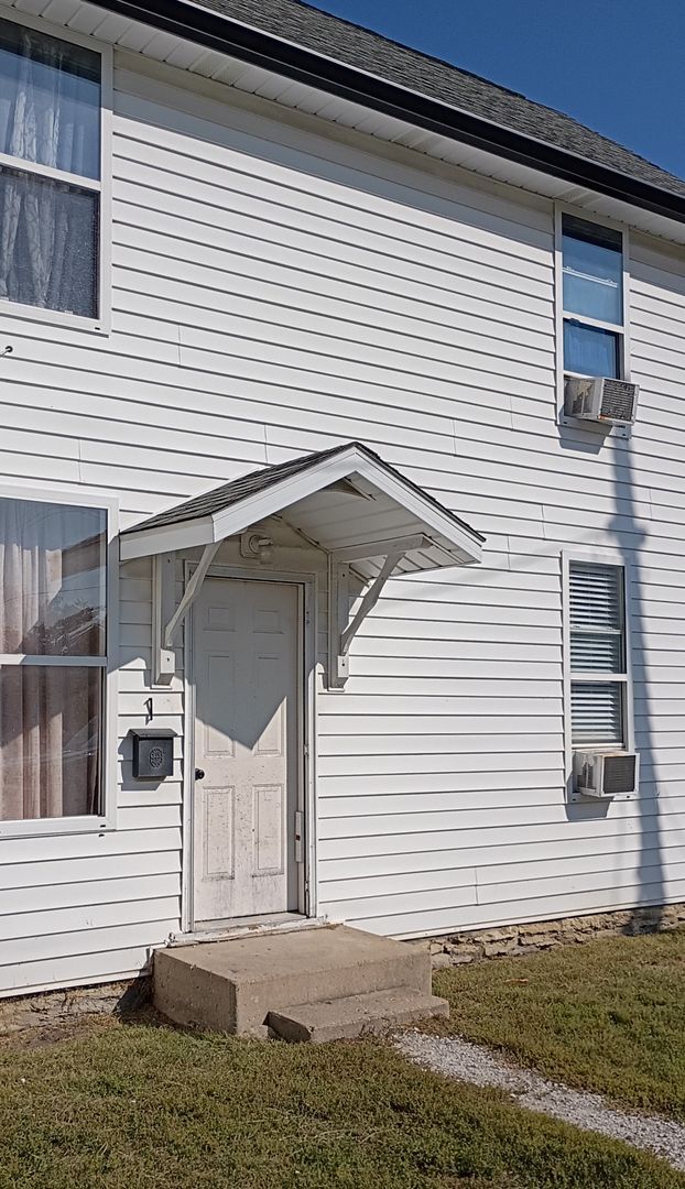 Building Photo - 4124 S Landess St