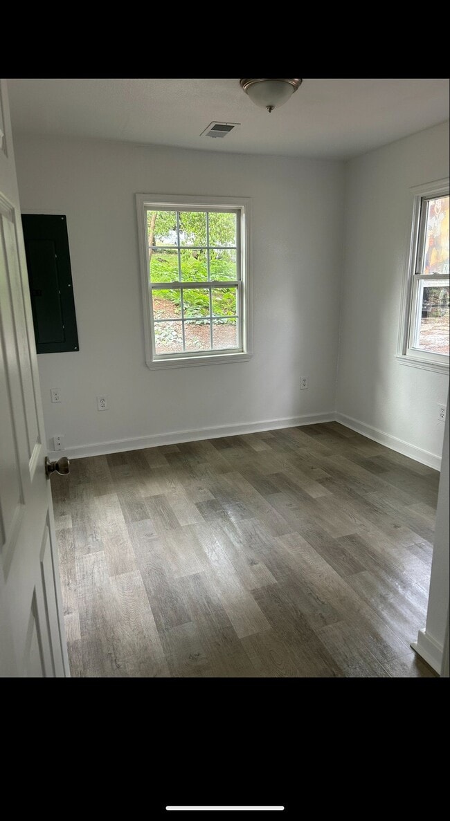 Building Photo - 42 Shankwood Ln