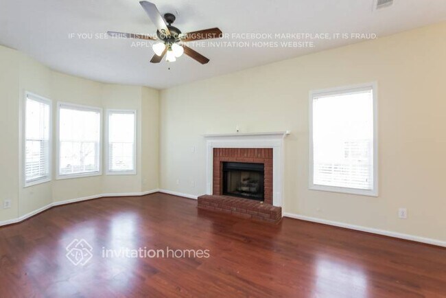 Foto del edificio - 407 Linda Ct