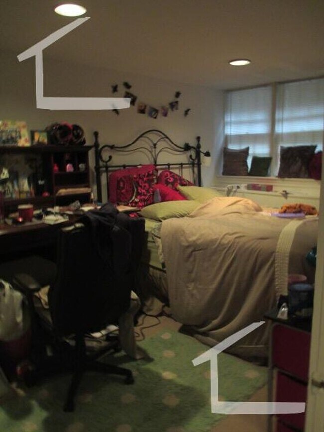 Foto del edificio - 2 bed in Beacon Hill