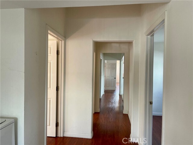 Foto del edificio - 1142 Irolo St