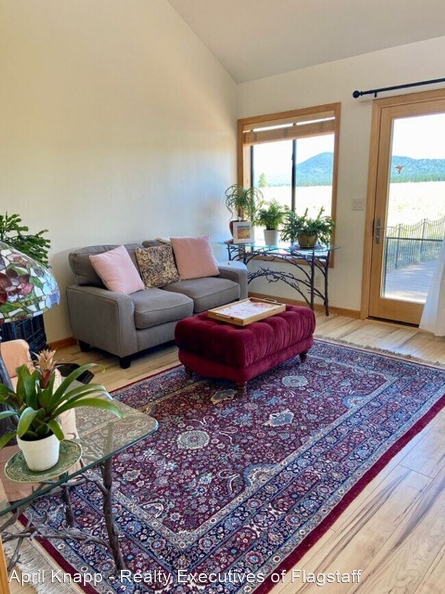 Building Photo - 1 br, 1 bath House - 13677 E Keith Dr