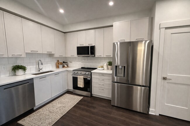 Building Photo - 5382-200 200 St